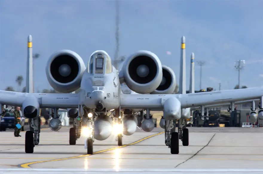 ABD'nin 'tank katili' uçakları İncirlik'te 5 ABD'nin 'tank katili' uçakları İncirlik'te 5