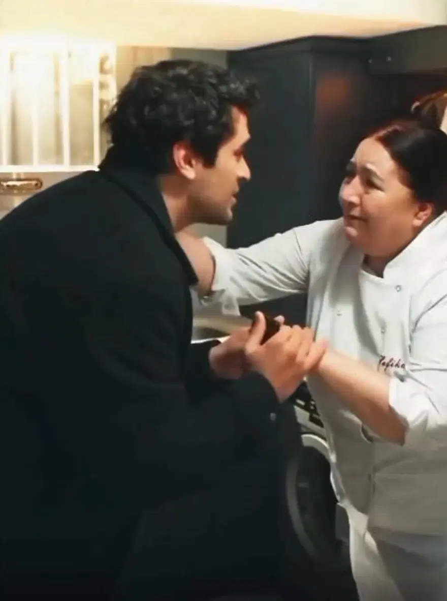 "MERT'LE GÖZ GÖZE GELİNCE DANS EDİYORSUNUZ" 5
