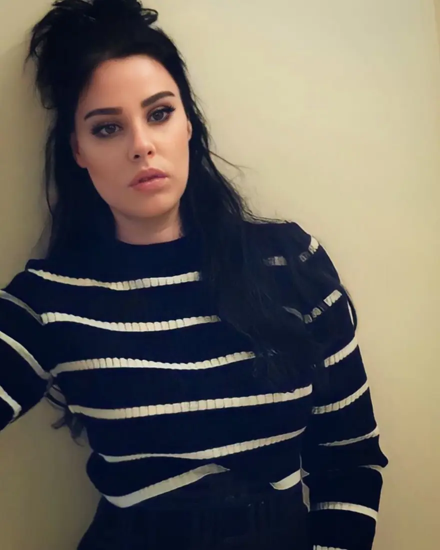 TUĞÇE TAYFUR'DAN TATLISES CEVABI 5