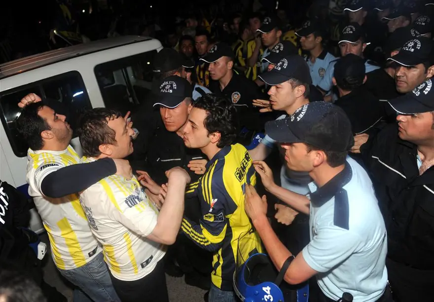 Her yer sarı lacivert 62