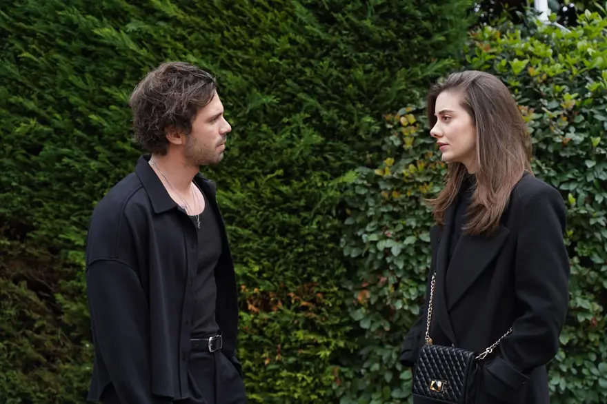 KAYA'NIN KISKANÇLIK KRİZİ 4 KAYA'NIN KISKANÇLIK KRİZİ 4