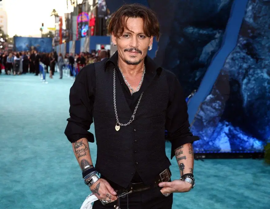 "DEPP ALKOLLÜYDÜ" 5