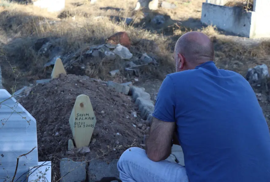 "HER YIL TÜRKİYE'YE GELİYORUM AMA ÖLÜYMÜŞÜM" 3