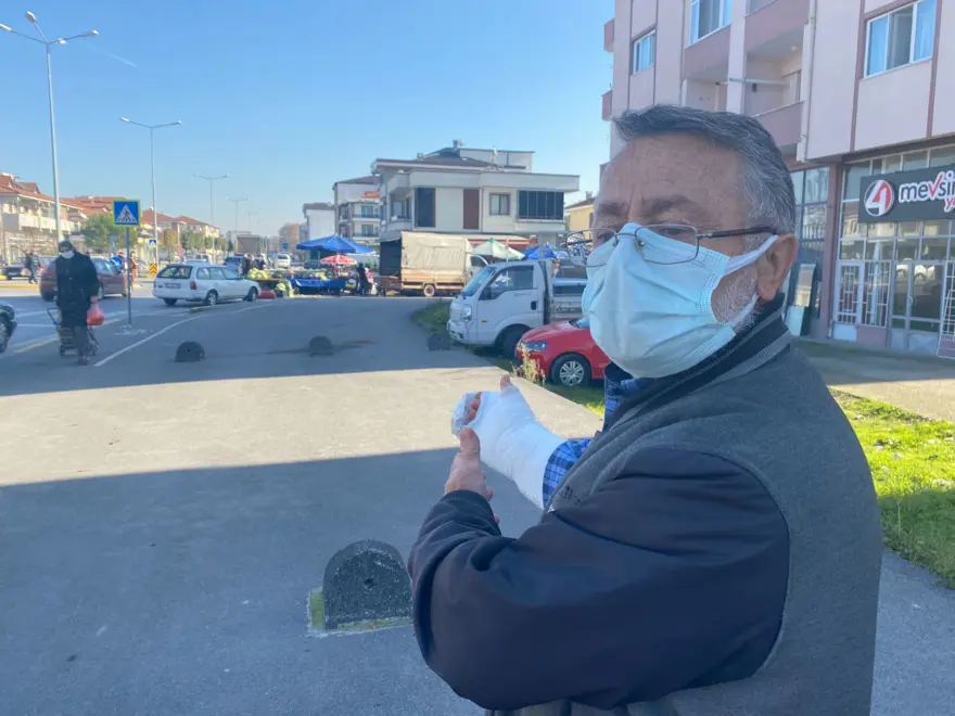 Aynı taşa 6 kez takılıp düşerek ölümden döndü 4 Aynı taşa 6 kez takılıp düşerek ölümden döndü 4