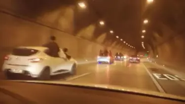 Yasağa rağmen asker konvoyu oluşturan 4 sürücü gözaltında