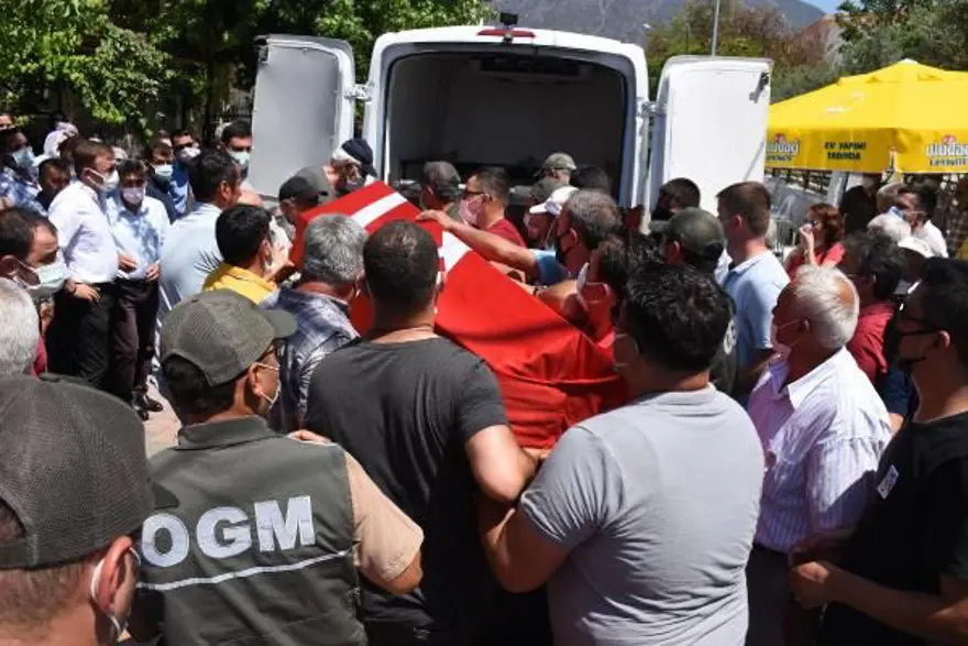 Muğla'da 'orman şehidi' törenle son yolculuğuna uğurlandı 13
