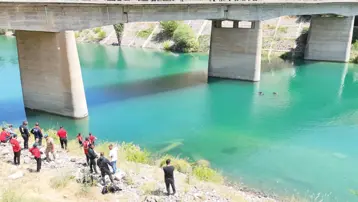 Kayıp gencin cansız bedenine ulaşıldı