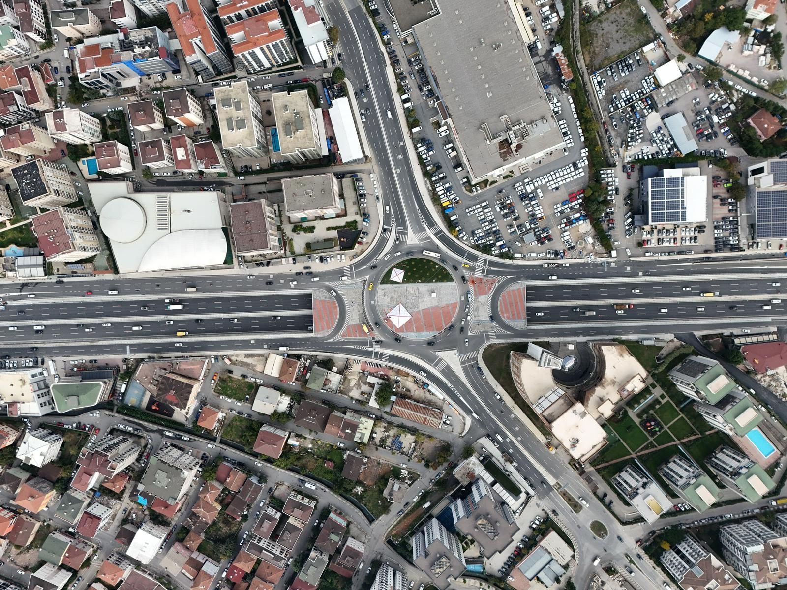 Çekmeköy Yenidoğan Kavşağı açıldı