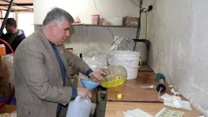 Corona virüs satışı artırdı: Bir günde 6,5 ton kolonya sattı