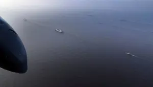 Çin ve Rusya savaş gemileri ABD açıklarında görüldü