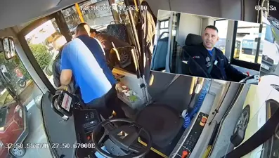 Otobüs şoförü, emekli öğretmeni Heimlich manevrası ile kurtardı