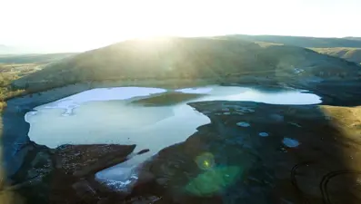 Sular çekildi, mezarlar 50 yıl sonra ortaya çıktı