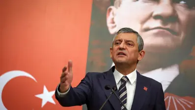 Özgür Özel yanıtladı: CHP Mansur Yavaş'ı cumhurbaşkanı adayı gösterir mi?