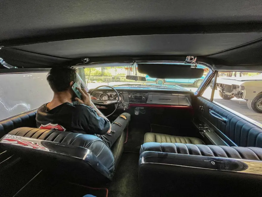 İşini bırakıp klasik otomobil garajı açtı: Bu otomobillerin bir ruhu var 11