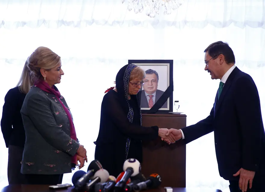 Rus Büyükelçi Karlov'un adı sokağa verildi 9