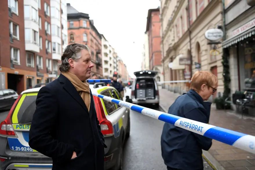 İsveç'te ünlü ressam Dali'nin bronz heykelleri çalındı 5