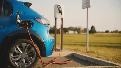 Rapor ortaya çıktı... PHEV araçlar benzinli otomobiller kadar çevreyi kirletiyor