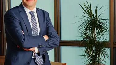 Türk Telekom'da yeni Üst Yönetici Ümit Önal oldu