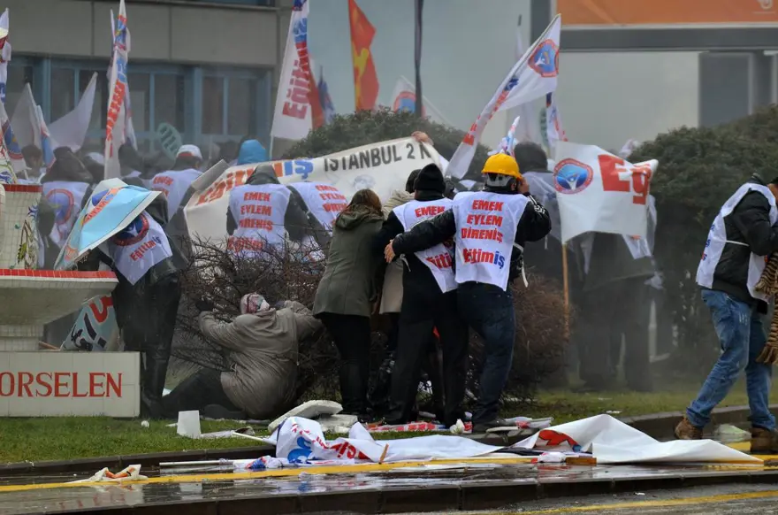 Ankara'da eyleme müdahale 13