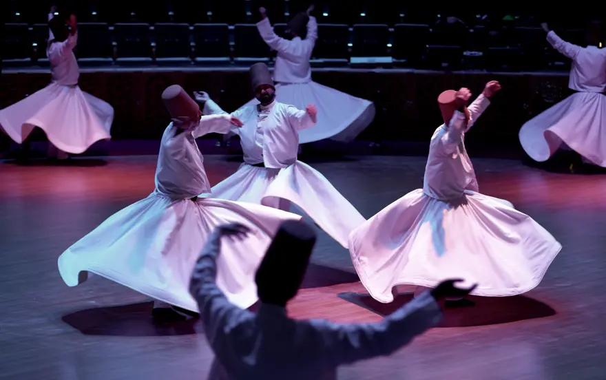 Hazreti Mevlana'yı anma törenleri seyircisiz olarak başladı 3 Hazreti Mevlana'yı anma törenleri seyircisiz olarak başladı 3