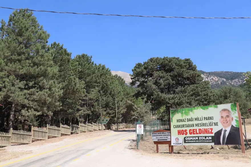 Ege'nin zirvesi Covid 19'dan kaçan karavancıların uğrak noktası oldu Ege'nin zirvesi Covid 19'dan kaçan karavancıların uğrak noktası oldu