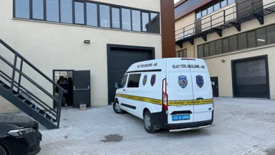 Konya'da yük asansörü düştü: 1'i ağır 3 yaralı