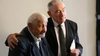 Alzheimer Uzmanı Dr. Terence Seedsman ile 109 yaşındaki Türk bir araya geldi