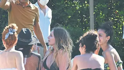 Yılmaz Erdoğan eski eşi Belçim Bilgin'i ziyaret etti