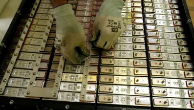 Emekliye ayrılan elektrikli otomobillerin pilleri ne olacak?