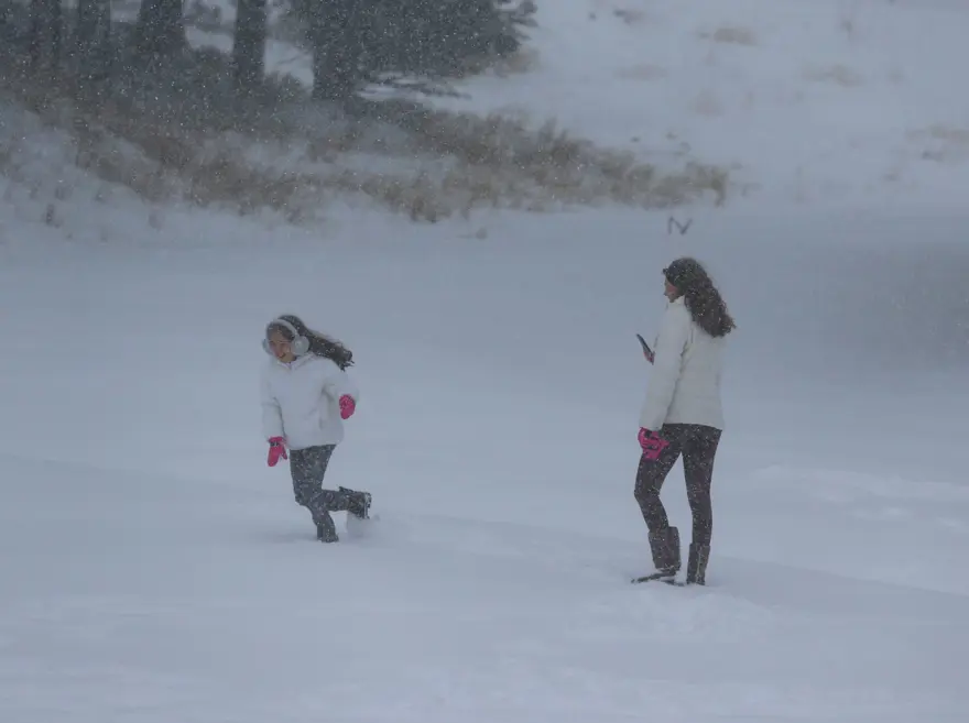 Uludağ'da kar kalınlığı 10 santimetreyi geçti 6 Uludağ'da kar kalınlığı 10 santimetreyi geçti 6