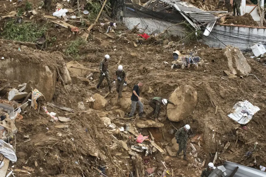 Brezilya'daki sel felaketinde ölenlerin sayısı 111'e yükseldi 5