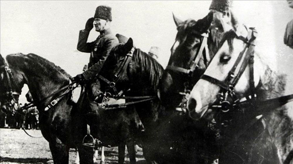 Türkiye Cumhuriyeti 102 yaşında: 29 Ekim Cumhuriyet Bayramı'na giden süreçte neler oldu?