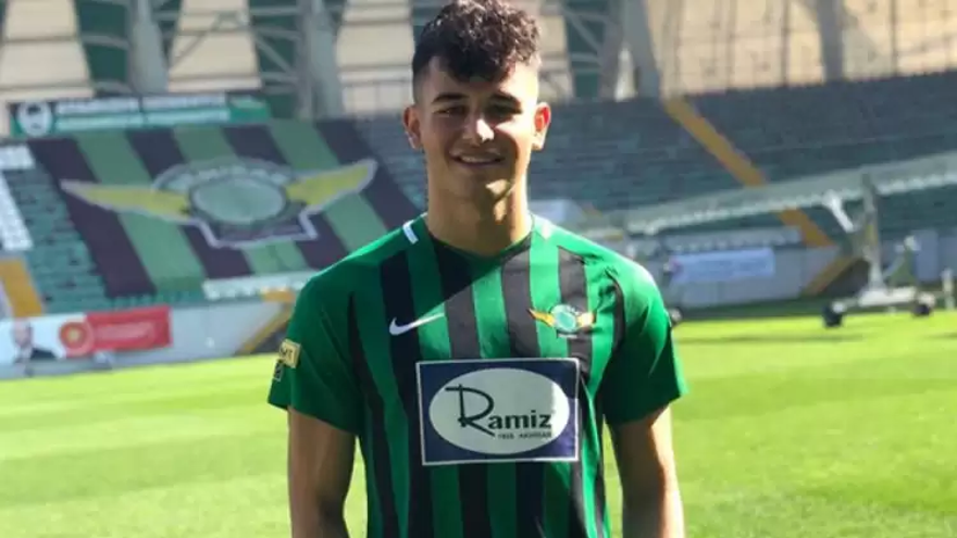 11 bombalı saldırıdan sorumlu tutulan Türk futbolcu Almanya'yı cehenneme çevirdi: Bir dönem Türkiye'de de forma giymişti 11 bombalı saldırıdan sorumlu tutulan Türk futbolcu Almanya'yı cehenneme çevirdi: Bir dönem Türkiye'de de forma giymişti