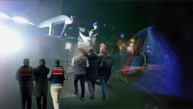 FETÖ'ye 32 şehirde operasyon: 41 şüpheli tutuklandı