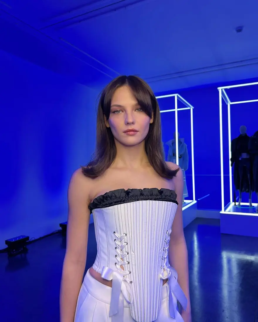 Burak Özçivit'ten yeni imaj: Tatil başlar  (Ünlülerin değişimi) 30