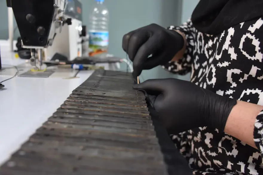 10 bine yakın kostüm yaptı! Tarihi dizi ve filmlerin aranan ismi oldu 6