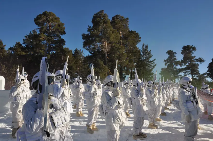 Komandoların 2 bin 200 metre rakımda, eksi 25 derecede zorlueğitimi 8 Komandoların 2 bin 200 metre rakımda, eksi 25 derecede zorlueğitimi 8