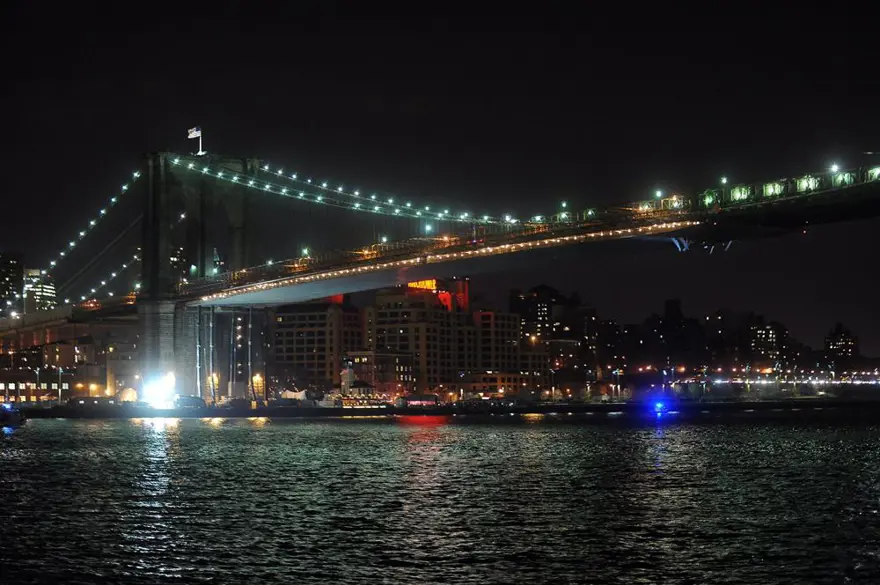 Brooklyn Köprüsü'nde büyük tehlike 2