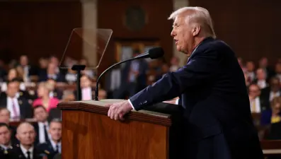 Trump'tan çip çıkışı: Para alıyorlar, harcamıyorlar