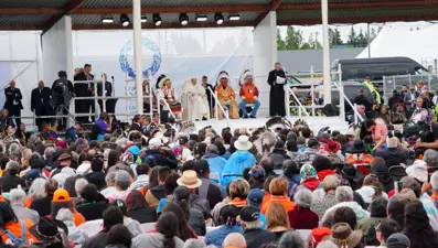 Papa Franciscus, Kanada'da kilise okullarındaki istismarlar nedeniyle özür diledi