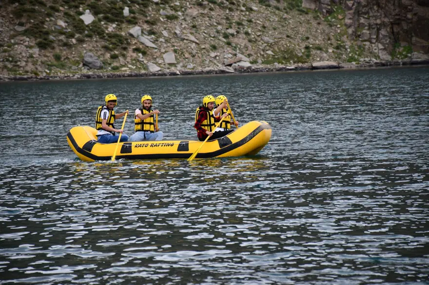 3 bin rakımda rafting keyfi 7 3 bin rakımda rafting keyfi 7