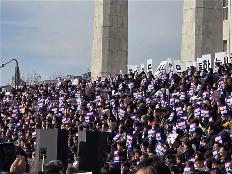 Güney Kore'de neler oluyor? Güney Kore'de muhalefet, Cumhurbaşkanı Yoon'un azil sürecini başlattı 1 Güney Kore'de neler oluyor? Güney Kore'de muhalefet, Cumhurbaşkanı Yoon'un azil sürecini başlattı 1