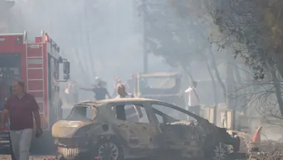 Buca yangını | Ormanı yakmış, onlarca araç küle dönmüştü: Mahkeme kararını verdi