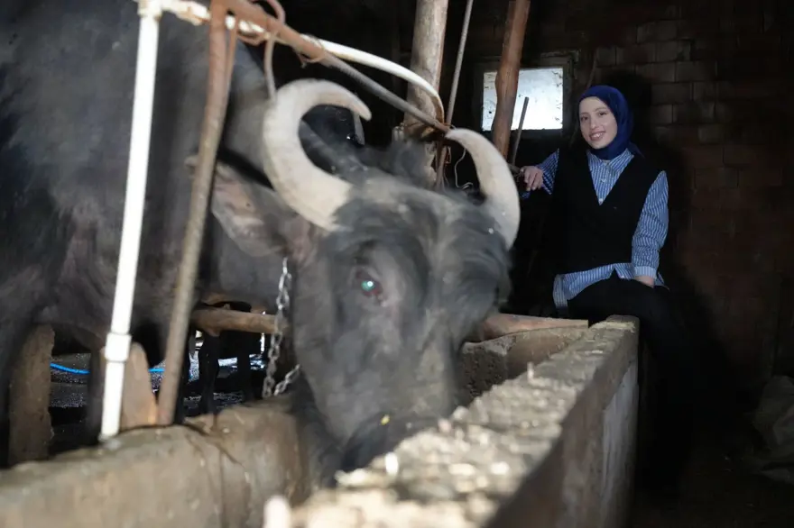 Devlet desteğiyle kendi çiftliğini kurdu: Köyün simgesi oldu 2