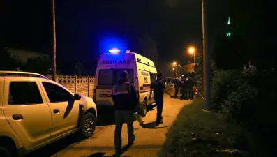 Sakarya'da akrabalar arasında çıkan silahlı kavgada aynı aileden 3 kişi öldü, 1 kişi yaralandı