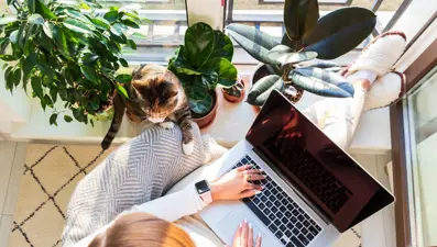 Evde verimli ofis ortamı kurmanın yolları