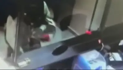 Kuyumcuya sahte altın sattılar