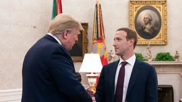 Trump, Zuckerberg ile görüştü