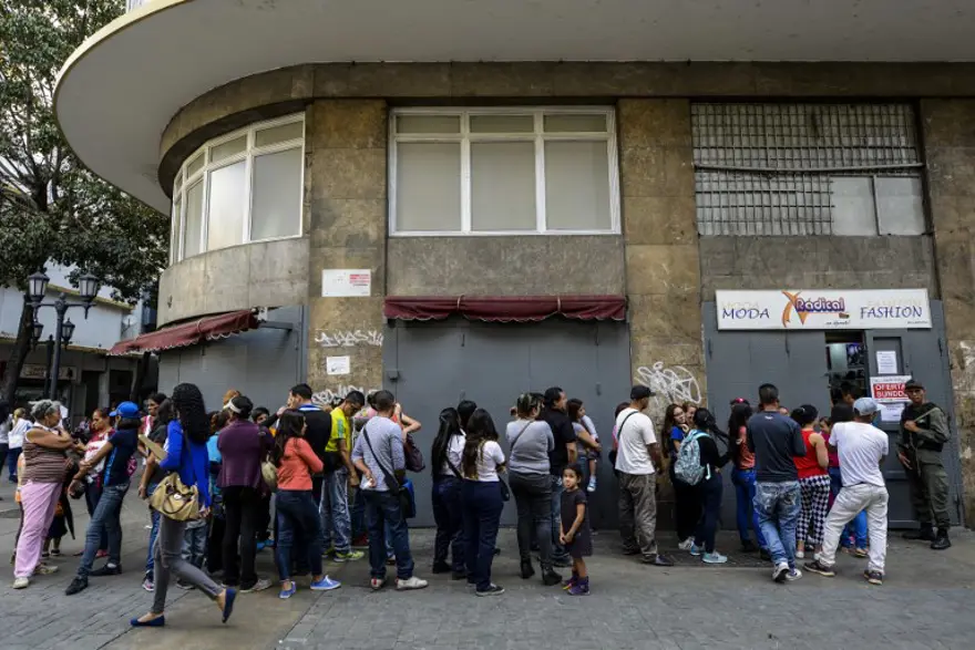 Venezuela en değerli parasını tedavülden kaldırdı 7