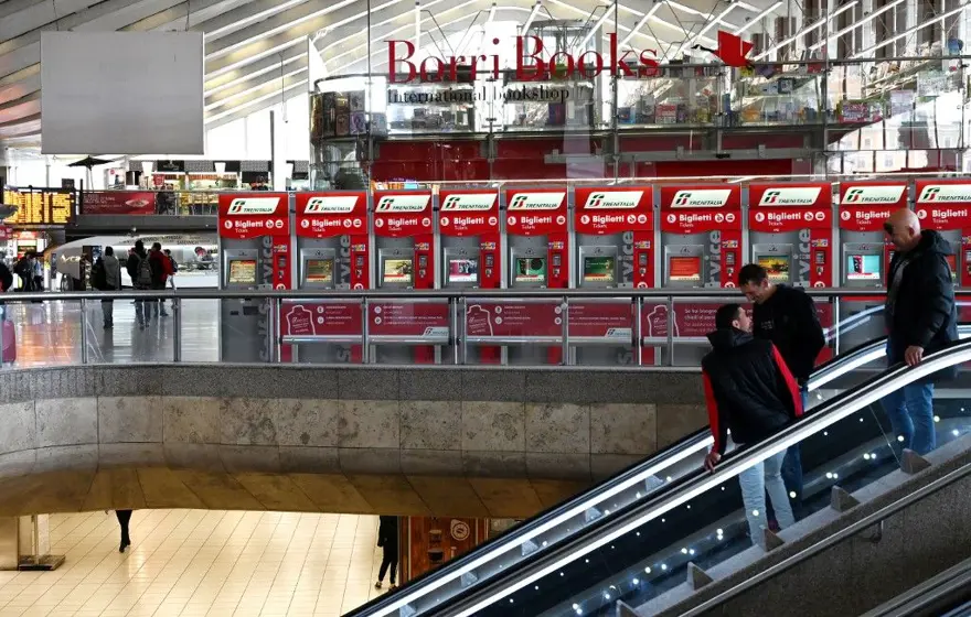 İtalya'da kız kardeşi karantinada ölen İtalyandan isyan çağrısı: Yardım edin 9